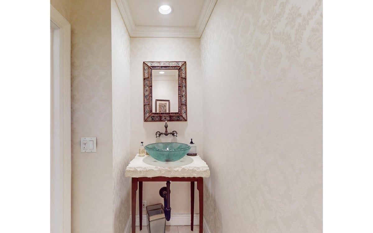 Photo for 360 East 72nd Street - 360 East 72nd Street Cooperative in Upper East Side, Manhattan