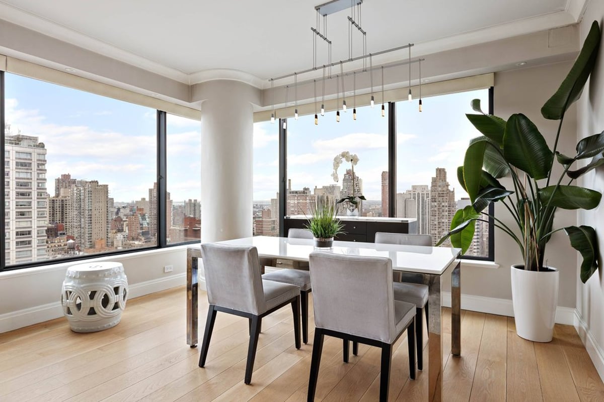 Photo for 200 East 69th Street - 200 East 69th Street Condominium in Upper East Side, Manhattan