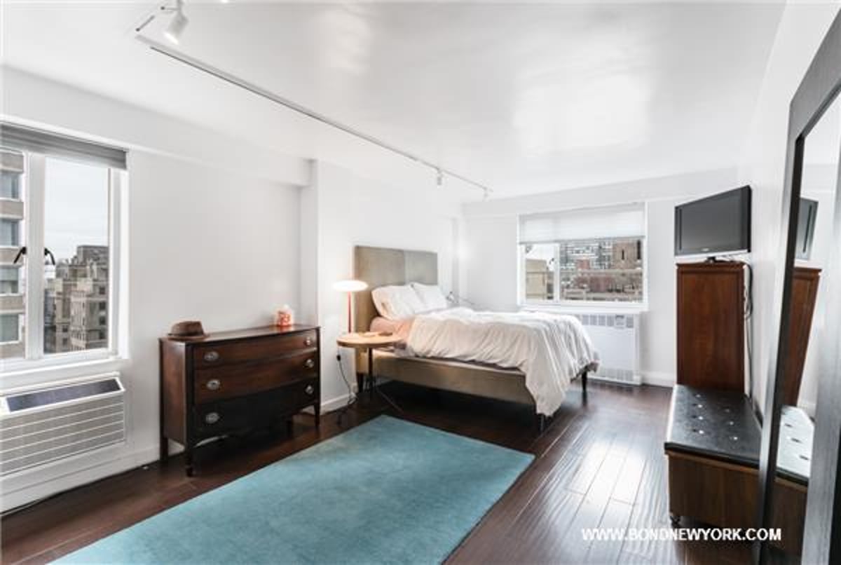 Photo for Sutton Manor - 411 East 53rd Street Condominium in Midtown East, Manhattan