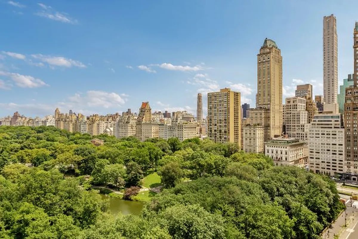 Photo for 40 CENTRAL PARK SOUTH - 40 Central Park South Rental Building in Central Park South, Manhattan