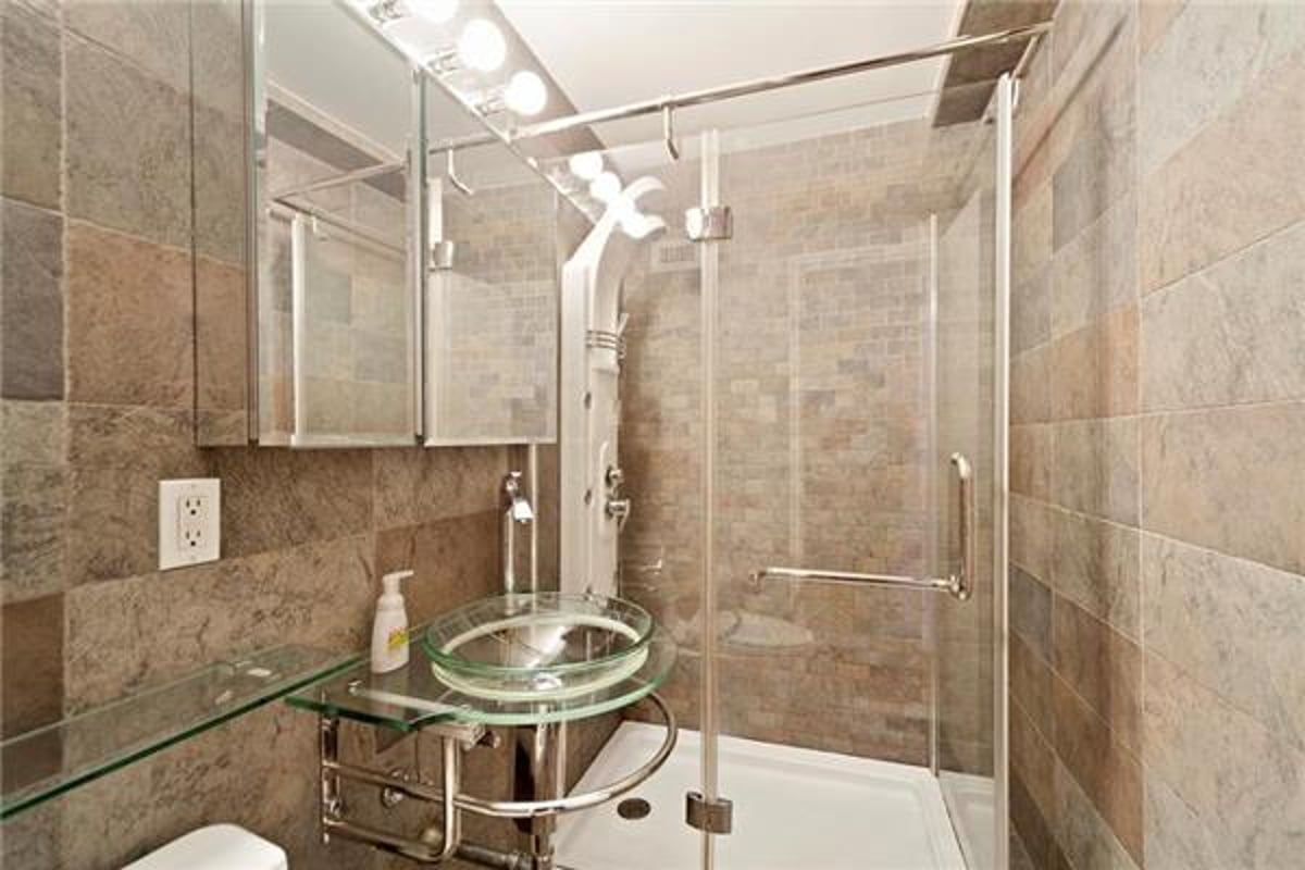 Photo for Executive House - 225 East 46th Street Condominium in Midtown East, Manhattan