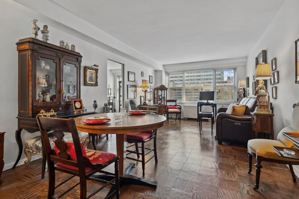 Photo for 420 East 72nd Street - 420 East 72nd Street Cooperative in Upper East Side, Manhattan