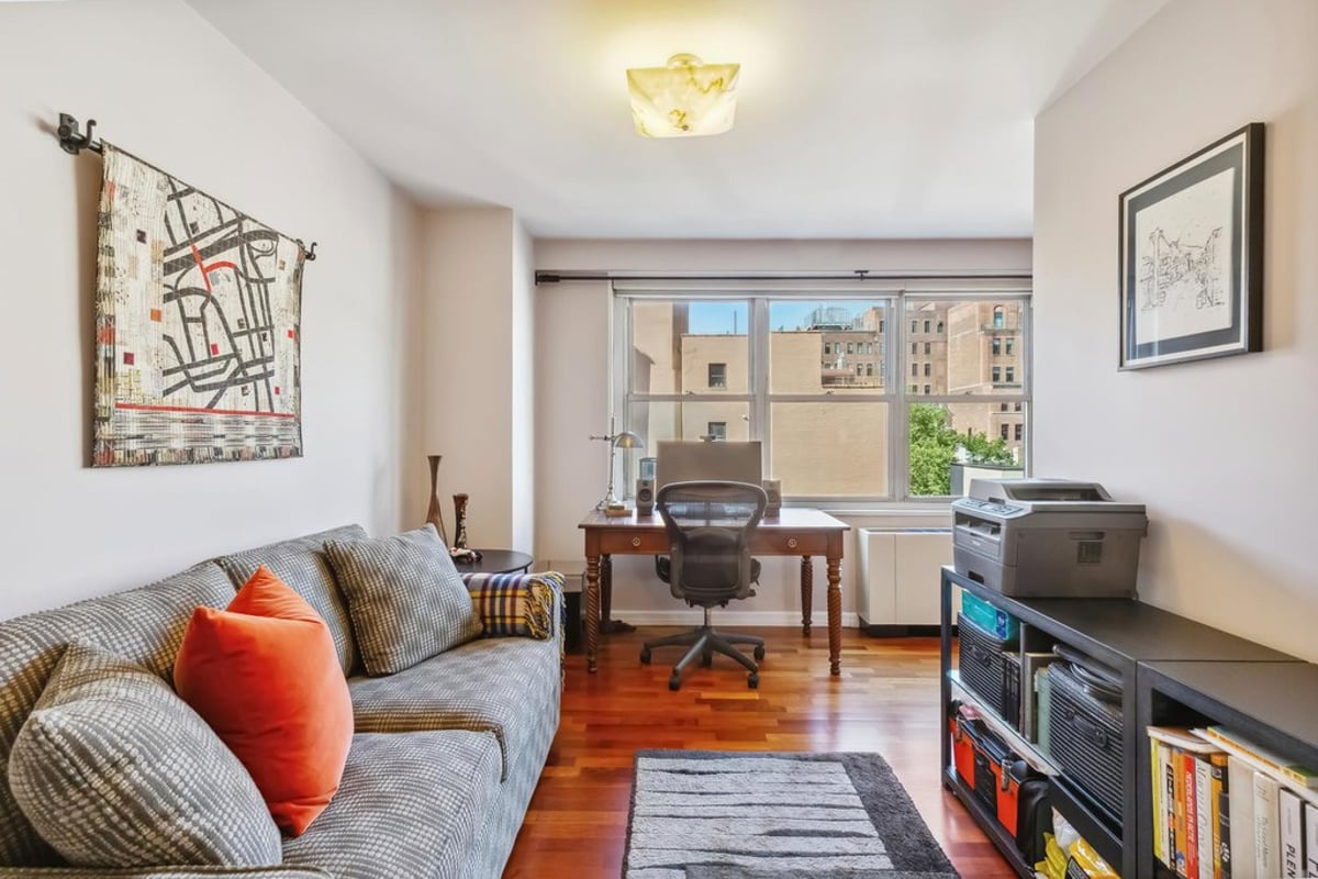 Photo for Riverview East - 251 East 32nd Street Cooperative in Murray Hill, Manhattan