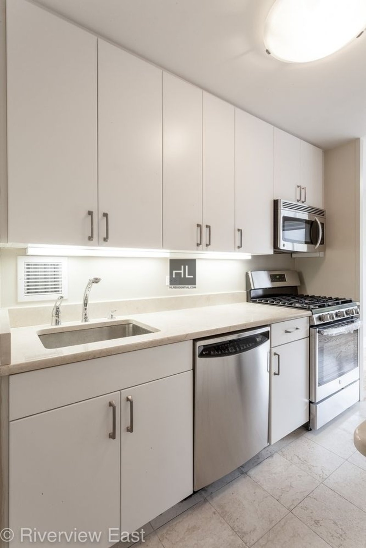 Photo for Riverview East - 251 East 32nd Street Cooperative in Murray Hill, Manhattan