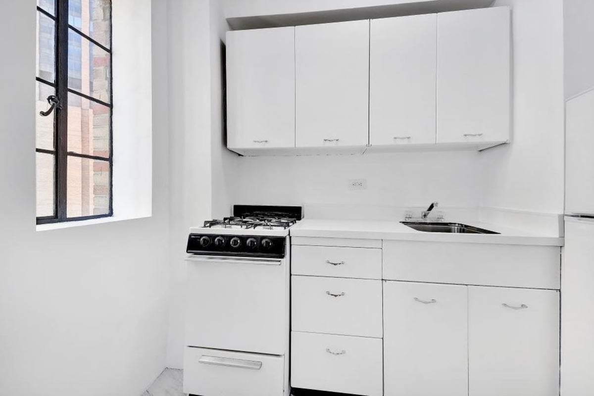 Photo for 10 Park Avenue - 10 Park Avenue Cooperative in Murray Hill, Manhattan