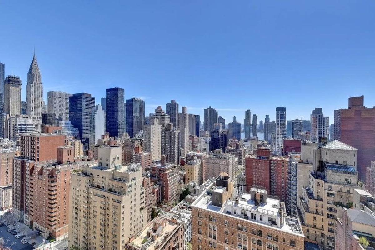 Photo for 10 Park Avenue - 10 Park Avenue Cooperative in Murray Hill, Manhattan