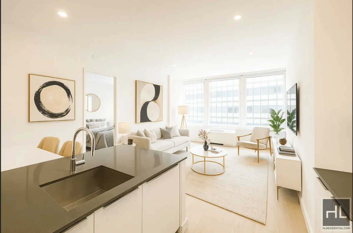 Photo for 180 WATER - 180 Water Street Rental Building in Financial District, Manhattan