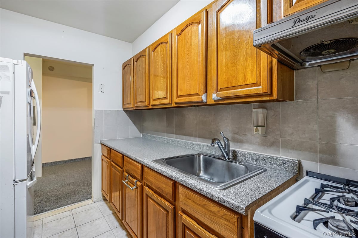 Photo for 144-40 38 AVENUE - 144-40 38th Avenue Cooperative in Flushing, Queens