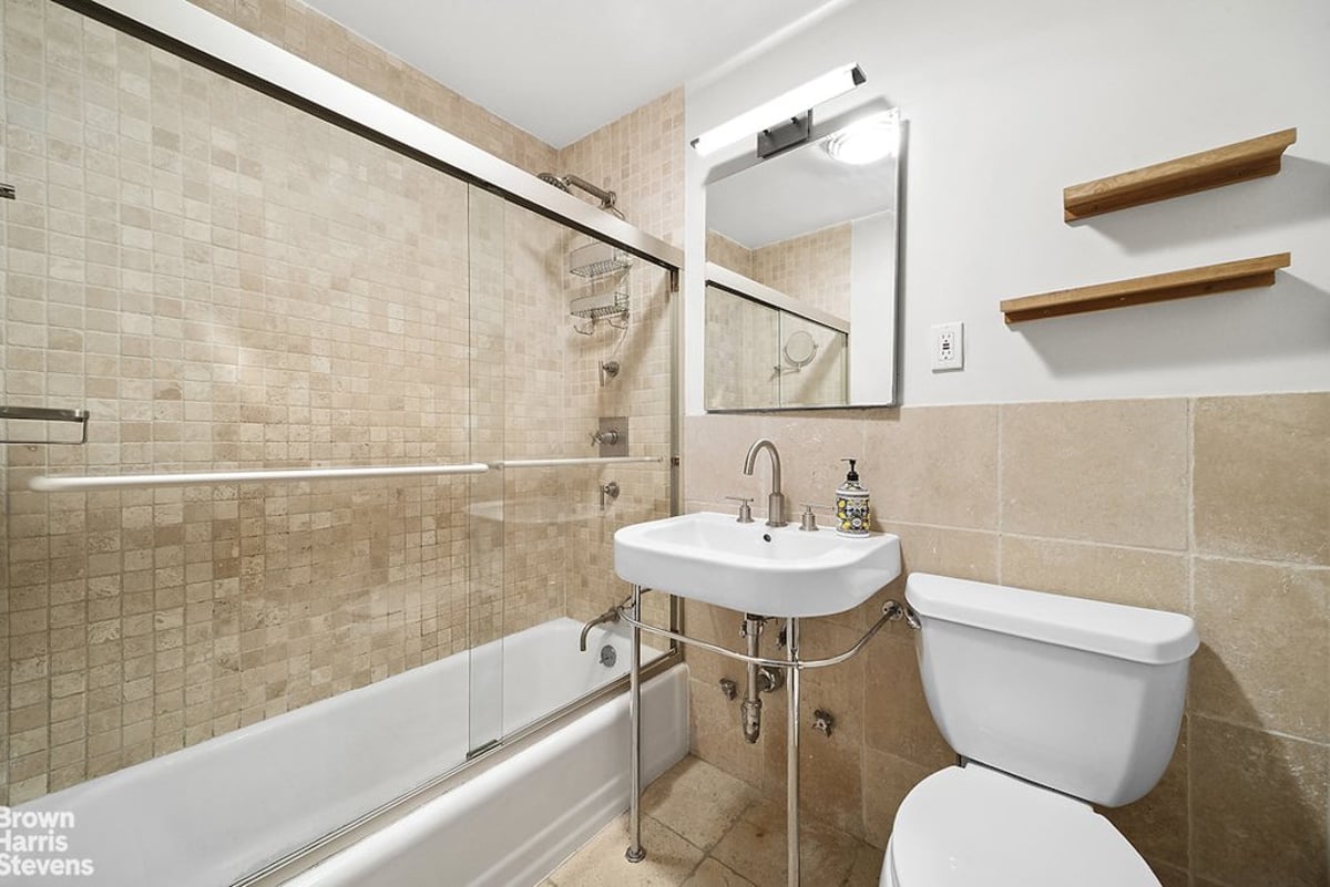 Photo for 330 3rd Avenue - 330 Third Avenue Cooperative in Gramercy Park, Manhattan