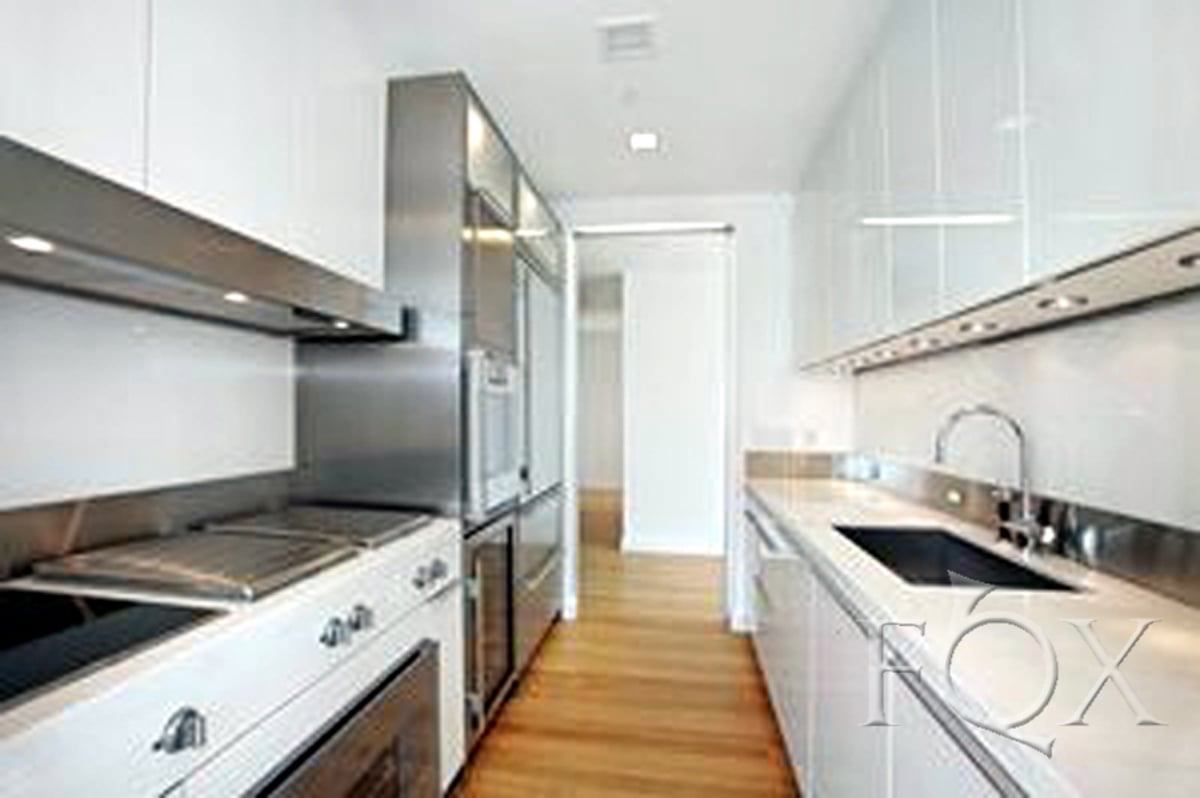 Photo for The Laurel - 400 East 67th Street Condominium in Upper East Side, Manhattan