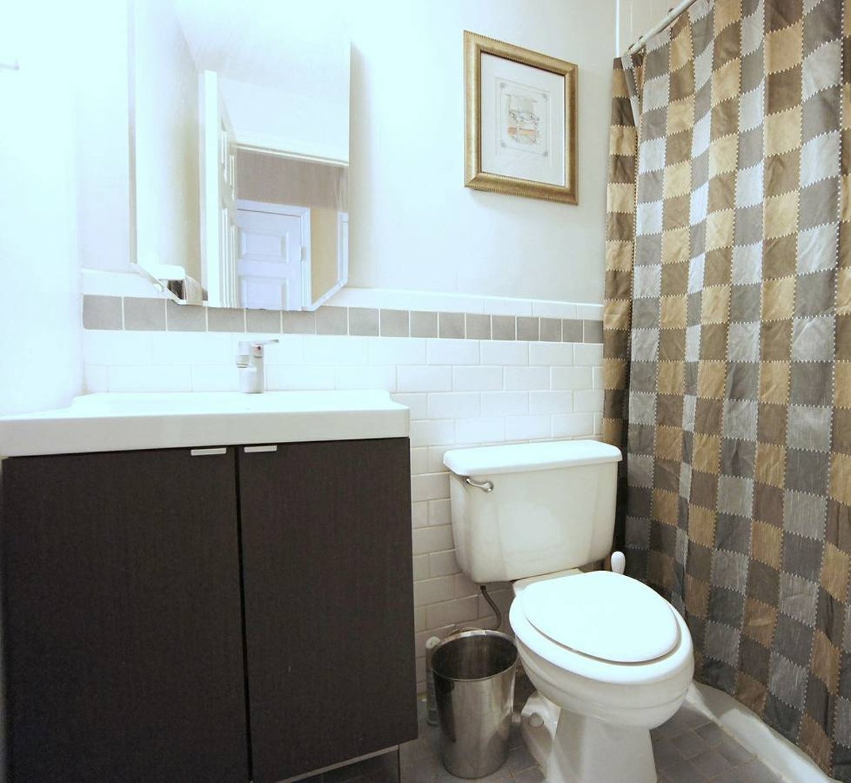 Photo for The Chesterfield - 186 West 80th Street Condominium in Upper West Side, Manhattan