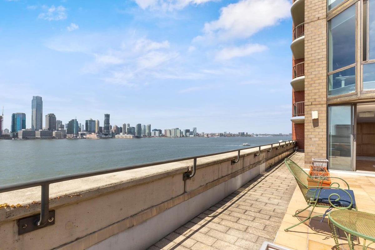 Photo for Liberty Terrace - 380 Rector Place Condominium in Battery Park City, Manhattan