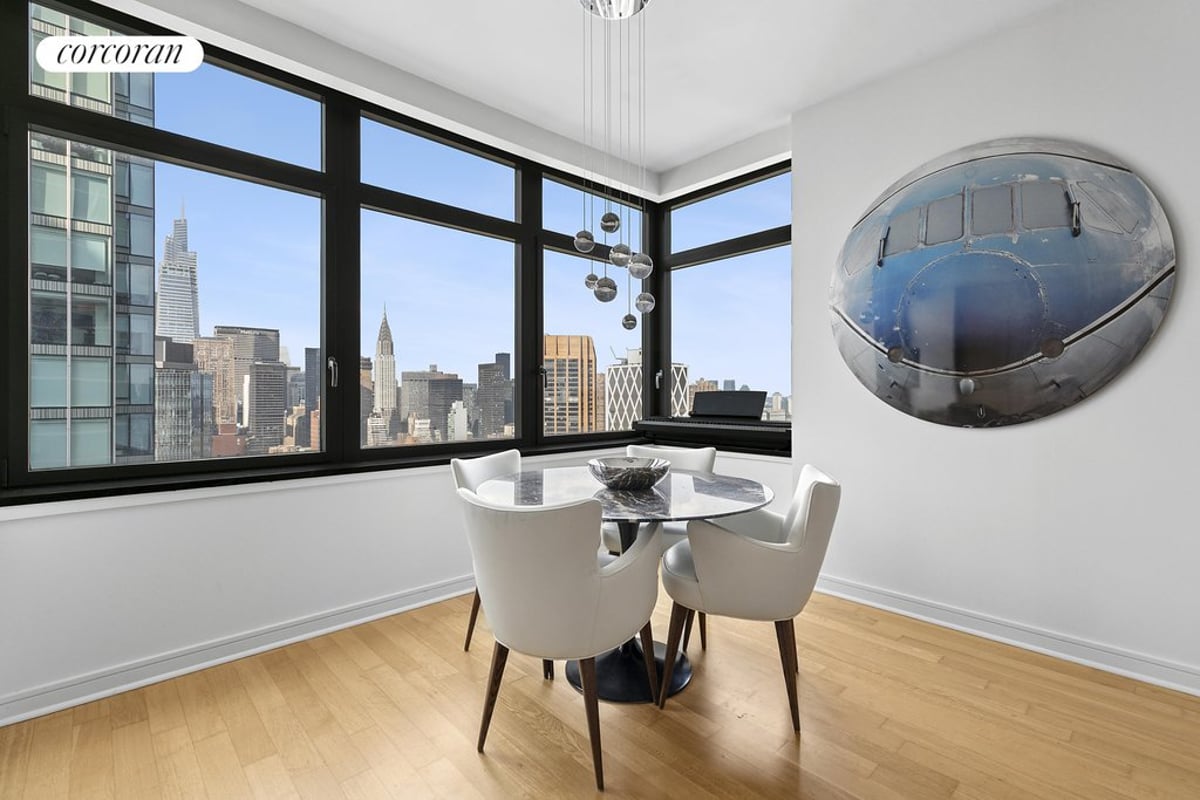 Photo for Sky House - 11 East 29th Street Condominium in Murray Hill, Manhattan