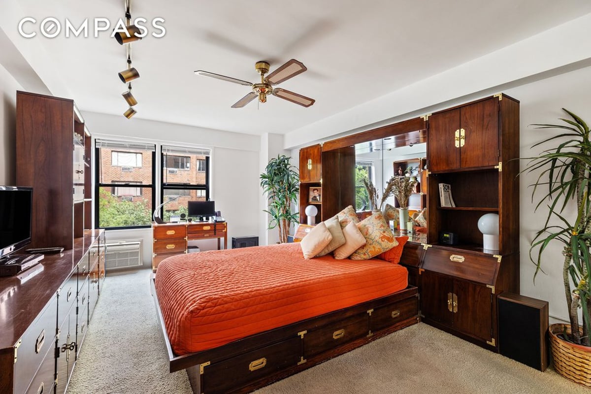 Photo for 515 East 85th Street - 515 East 85th Street Cooperative in Upper East Side, Manhattan