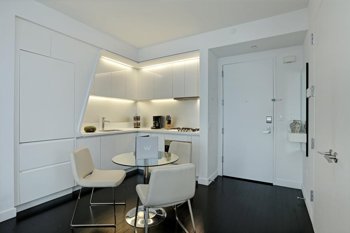 Photo for W Downtown Hotel & Residences - 123 Washington Street Condominium in Financial District, Manhattan