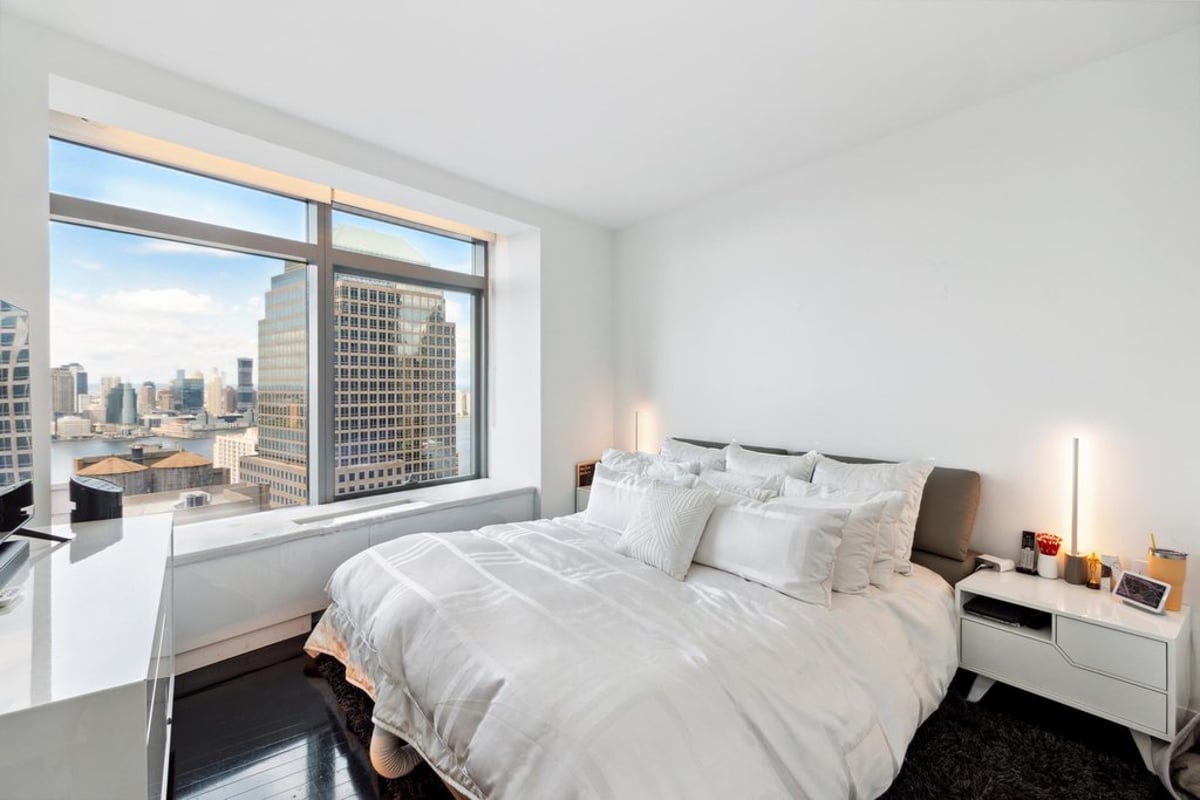 Photo for W Downtown Hotel & Residences - 123 Washington Street Condominium in Financial District, Manhattan