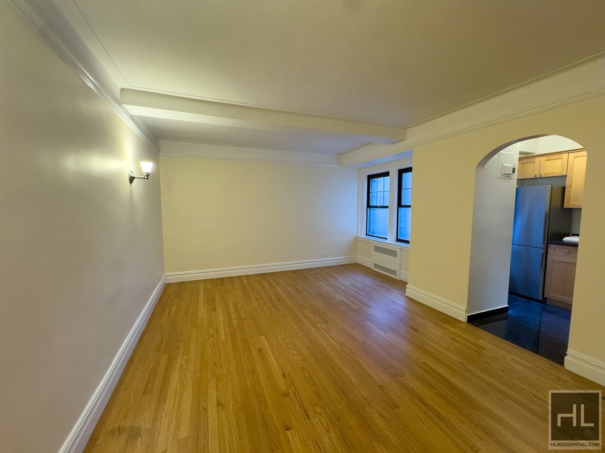 Photo for 95 Christopher Street - 95 Christopher Street Rental Building in West Village, Manhattan