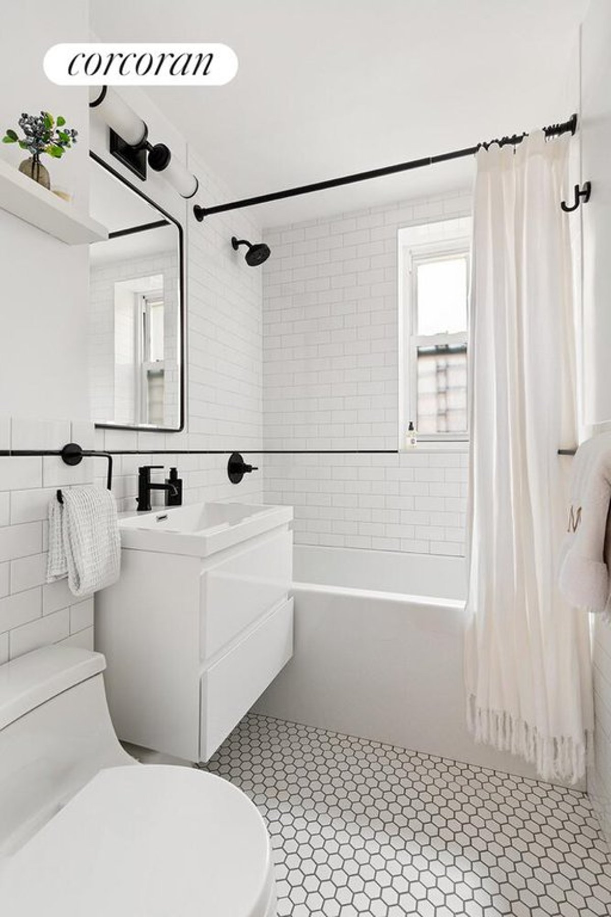 Photo for Eastgate - 245 East 72nd Street Cooperative in Upper East Side, Manhattan