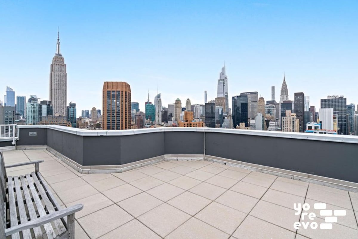 Photo for The Future Condominium - 200 East 32nd Street Condominium in Murray Hill, Manhattan