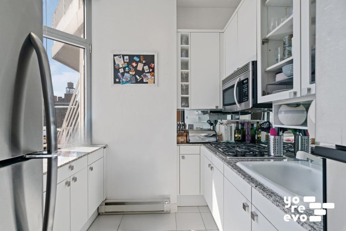 Photo for The Future Condominium - 200 East 32nd Street Condominium in Murray Hill, Manhattan