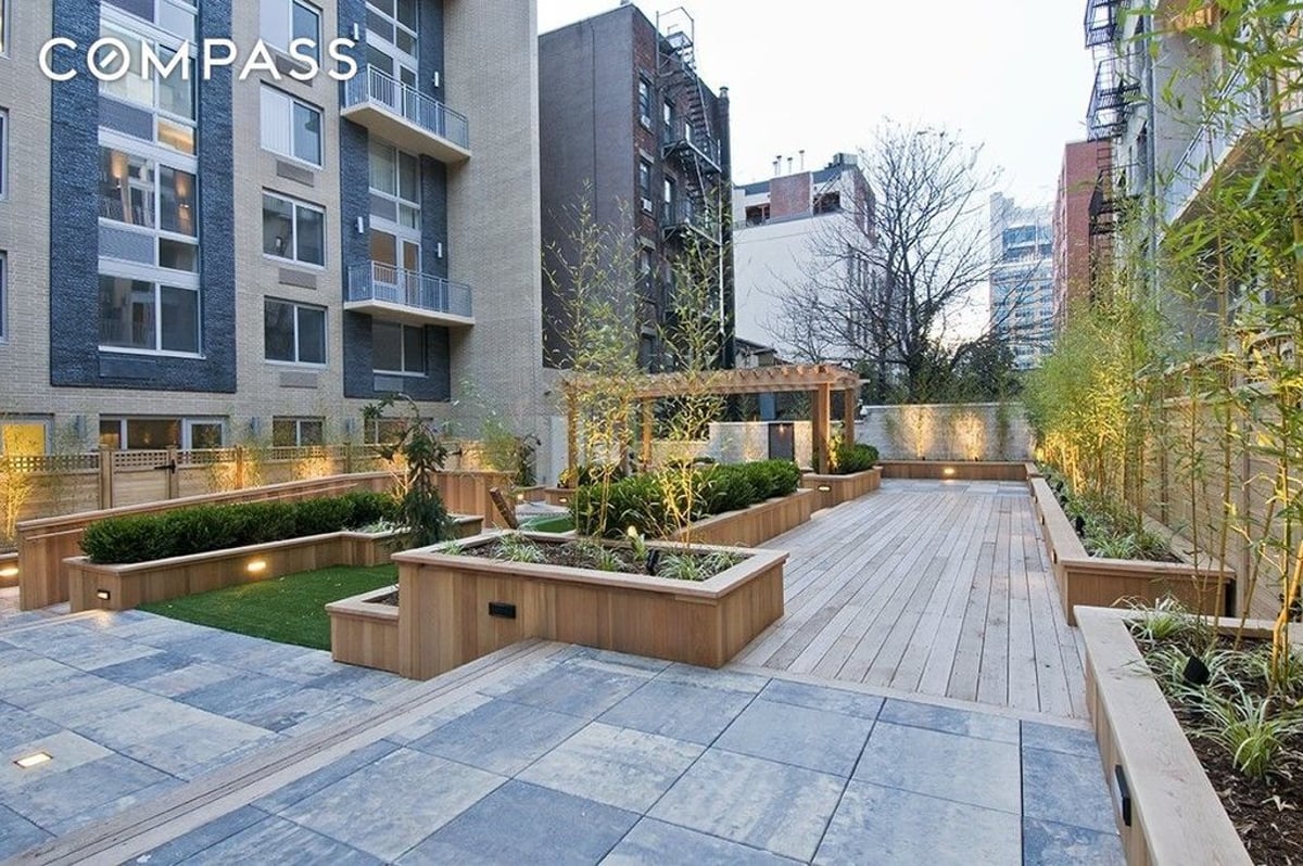 Photo for The 505 - 505 West 47th Street Condominium in Midtown West, Manhattan