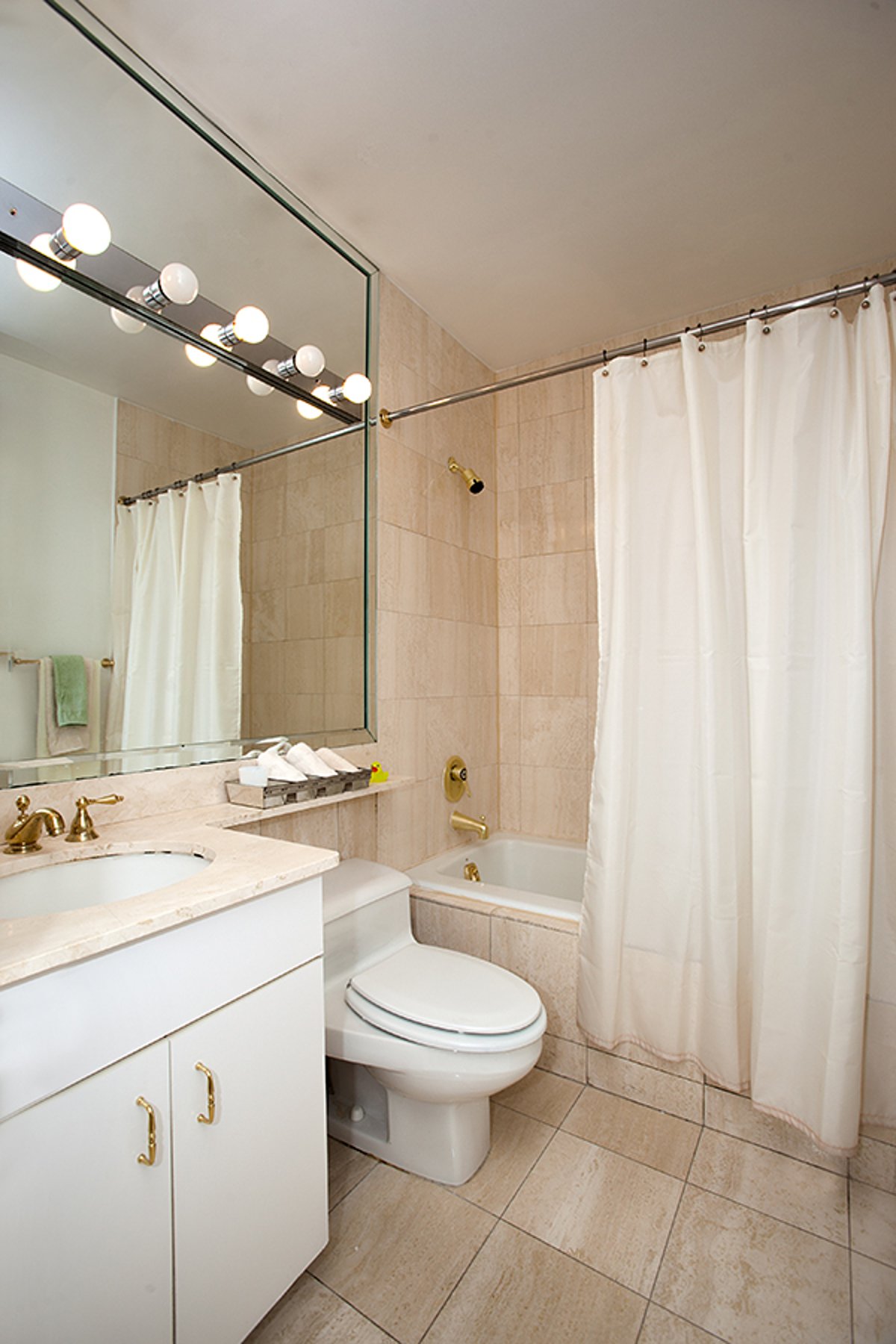 Photo for Savannah - 250 West 89th Street Condominium in Upper West Side, Manhattan