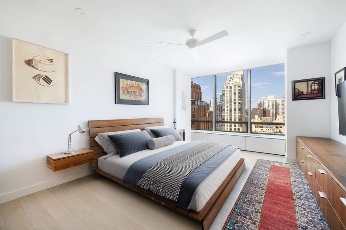 Photo for United Nations Plaza - 860 United Nations Plaza Cooperative in Turtle Bay, Manhattan