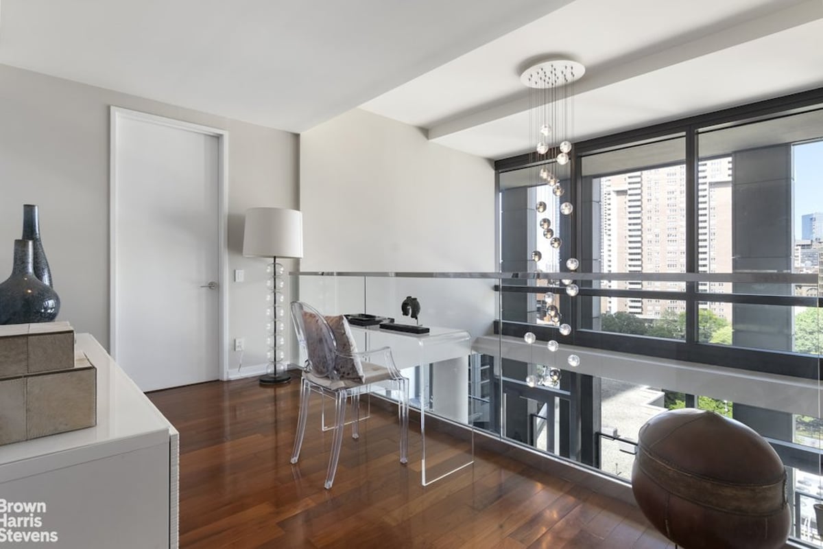 Photo for 101 Warren - 99 Warren Street And 101 Warren Street Condominium in Tribeca, Manhattan