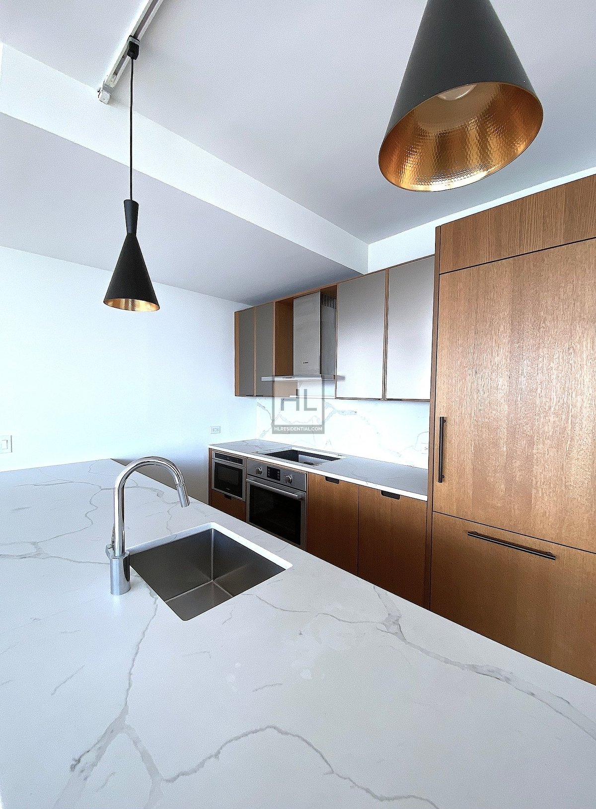 Photo for Oriana - 420 East 54th Street Rental Building in Sutton Place, Manhattan