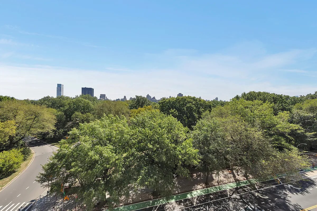 Photo for 360 Central Park West - 360 Central Park West Condominium in Upper West Side, Manhattan