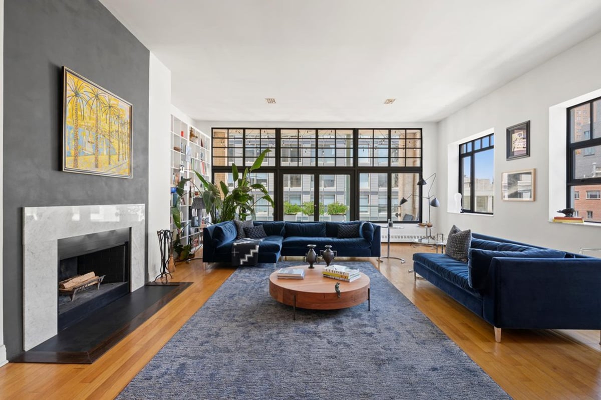 Photo for 354 BROADWAY - 354 Broadway Condominium in Tribeca, Manhattan