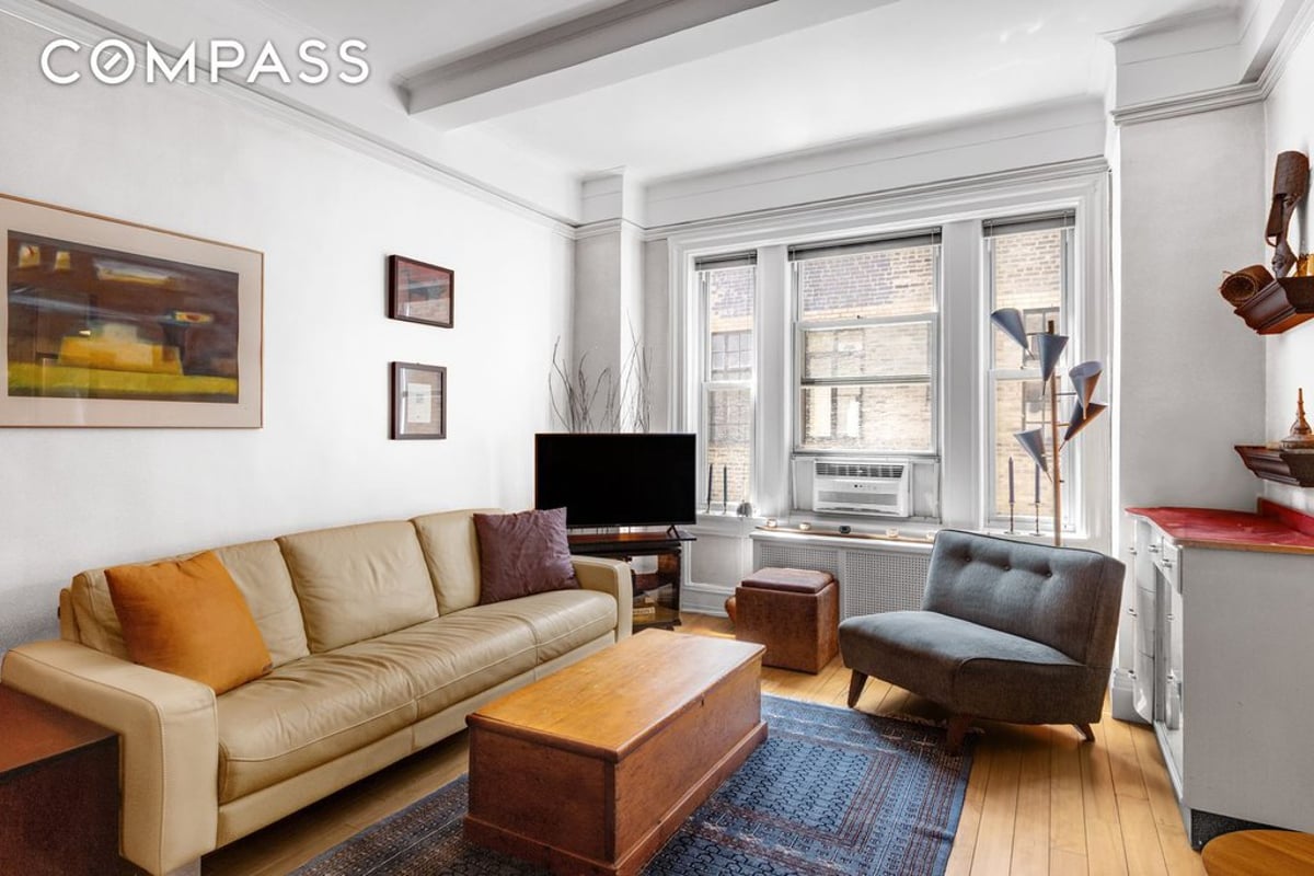 Photo for 584 WEST END AVENUE - 588 West End Avenue Cooperative in Upper West Side, Manhattan