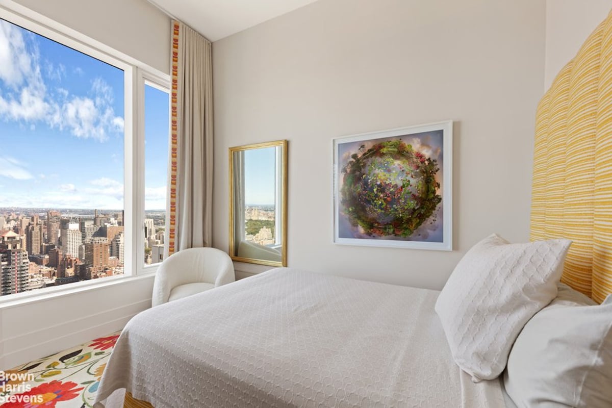 Photo for 252 East 57th Street - 252 East 57th Street Condominium in Midtown East, Manhattan