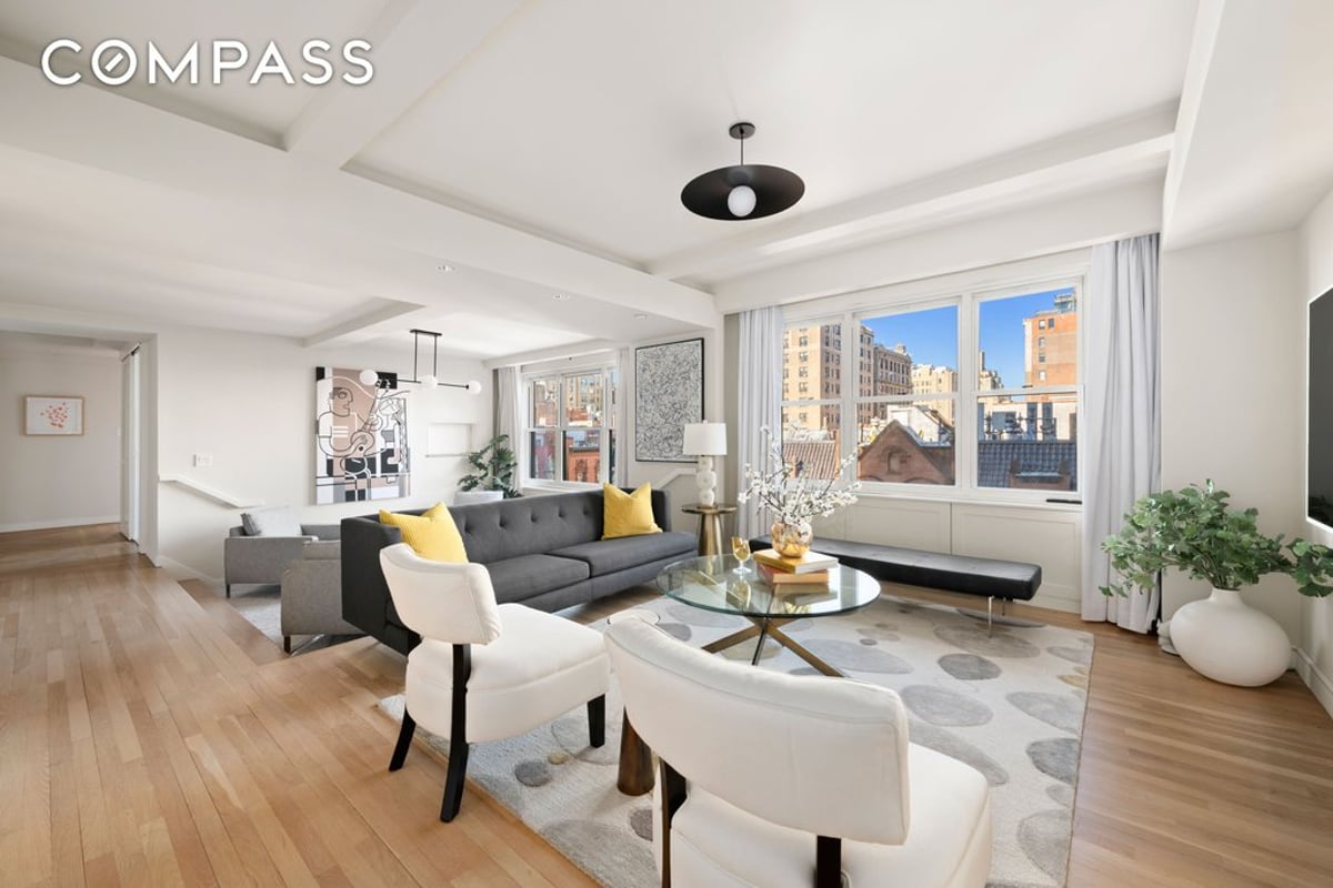 Photo for 336 WEST END AVENUE - 336 West End Avenue Cooperative in Upper West Side, Manhattan