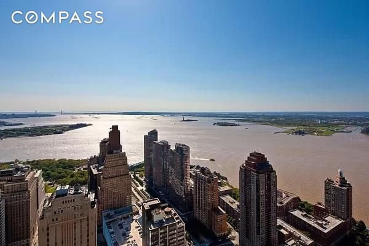 Photo for W Downtown Hotel & Residences - 123 Washington Street Condominium in Financial District, Manhattan