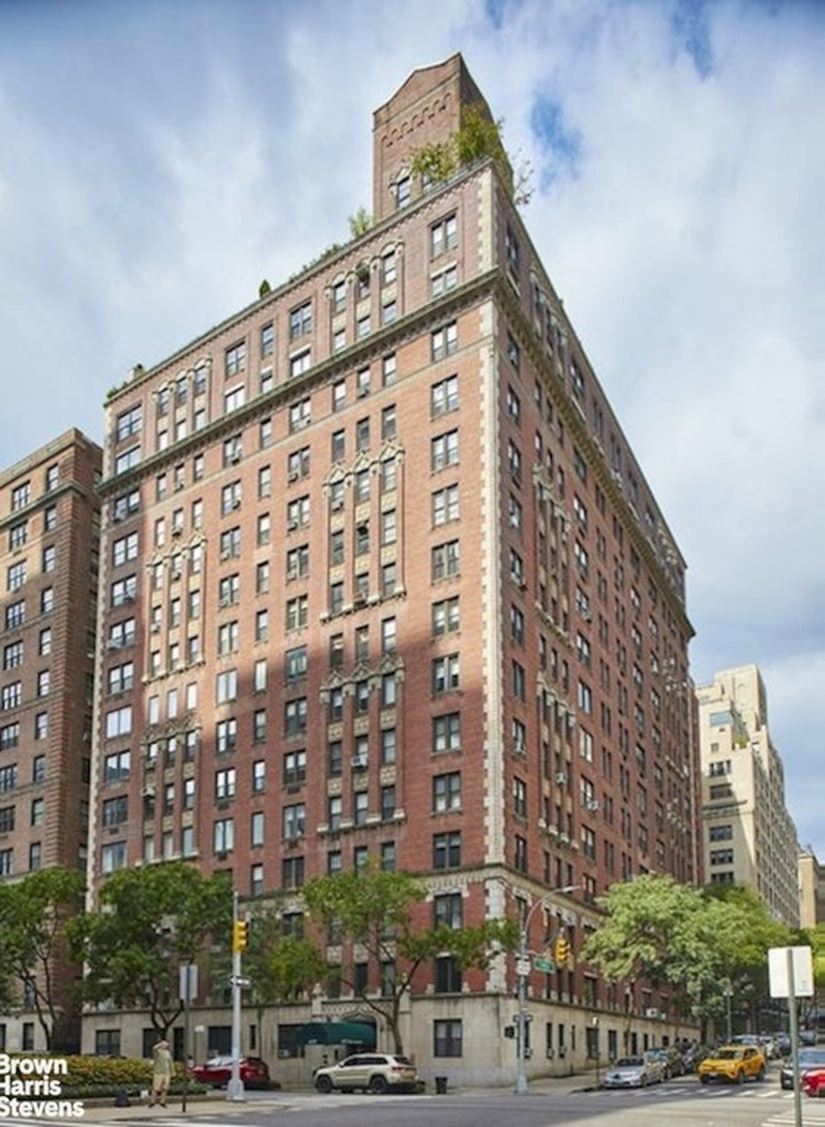 Photo for 1070 Park Avenue - 1070 Park Avenue Cooperative in Upper East Side, Manhattan