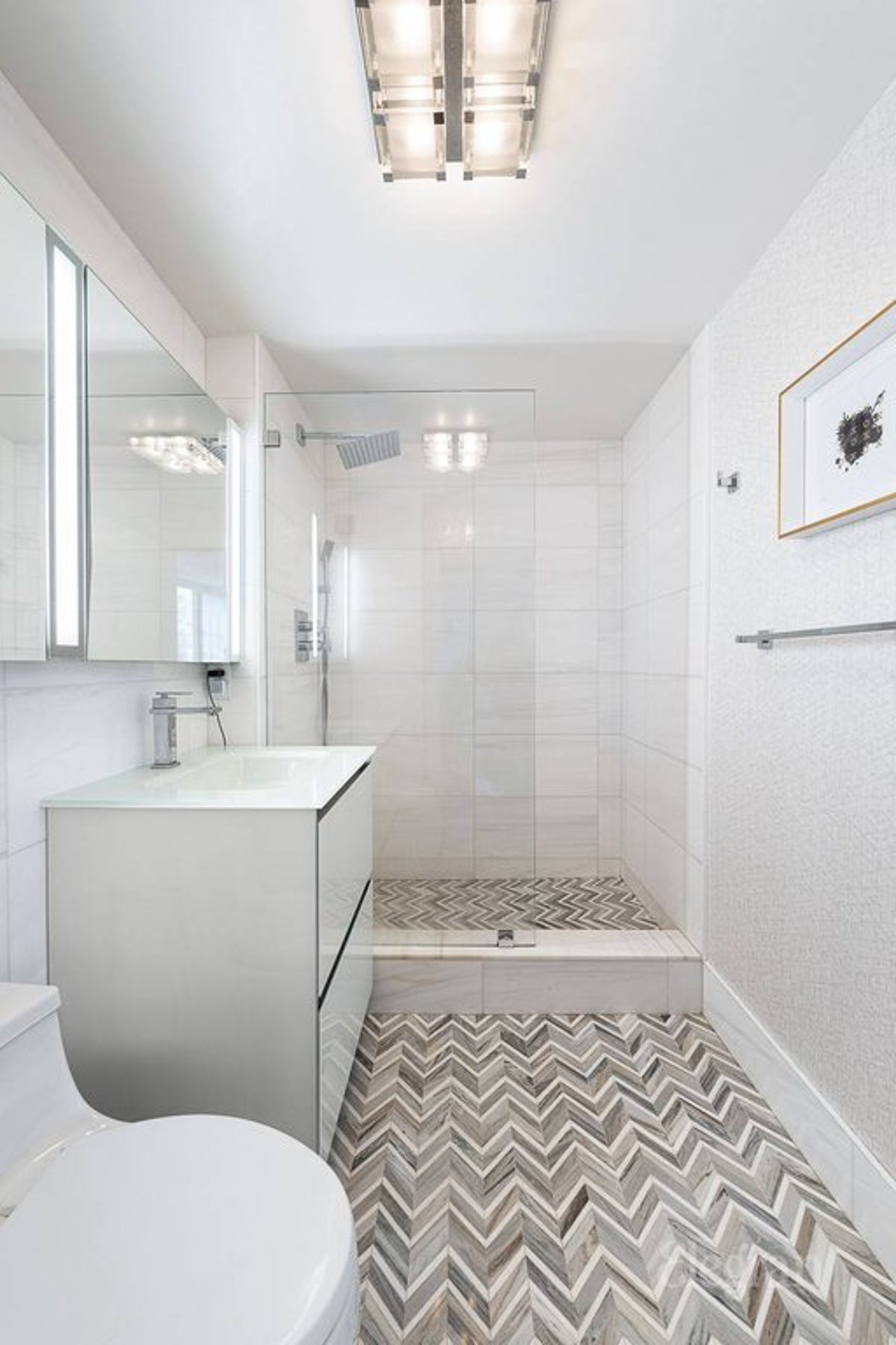 Photo for The Marais - 520 West 23rd Street Cooperative in Chelsea, Manhattan