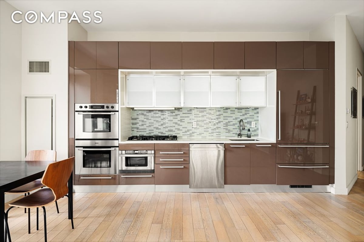 Photo for 75 Wall Street - 75 Wall Street Condominium in Financial District, Manhattan