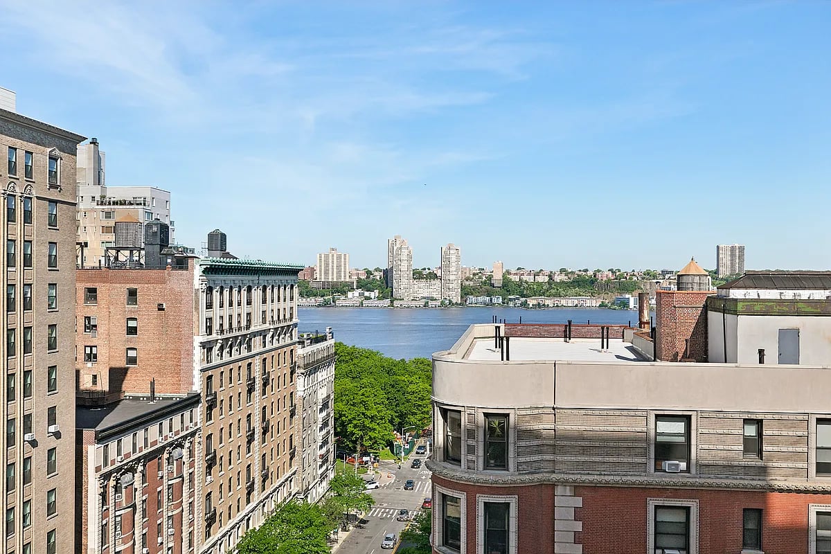 Photo for The Wexford - 400 West End Avenue Cooperative in Upper West Side, Manhattan