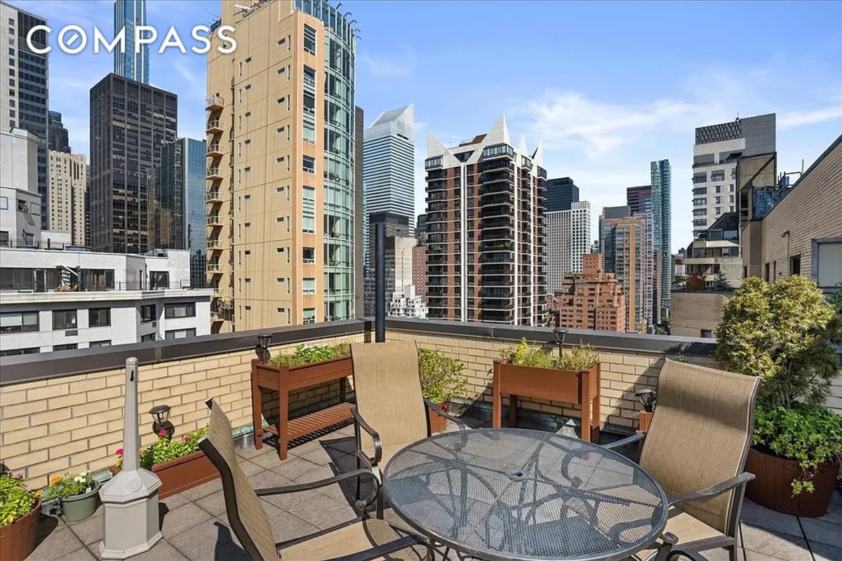 Photo for Marlo Towers - 301 East 48th Street Cooperative in Turtle Bay, Manhattan