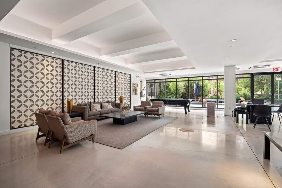 Photo for 175 W 95th Street - 175 West 95th Street Condominium in Upper West Side, Manhattan