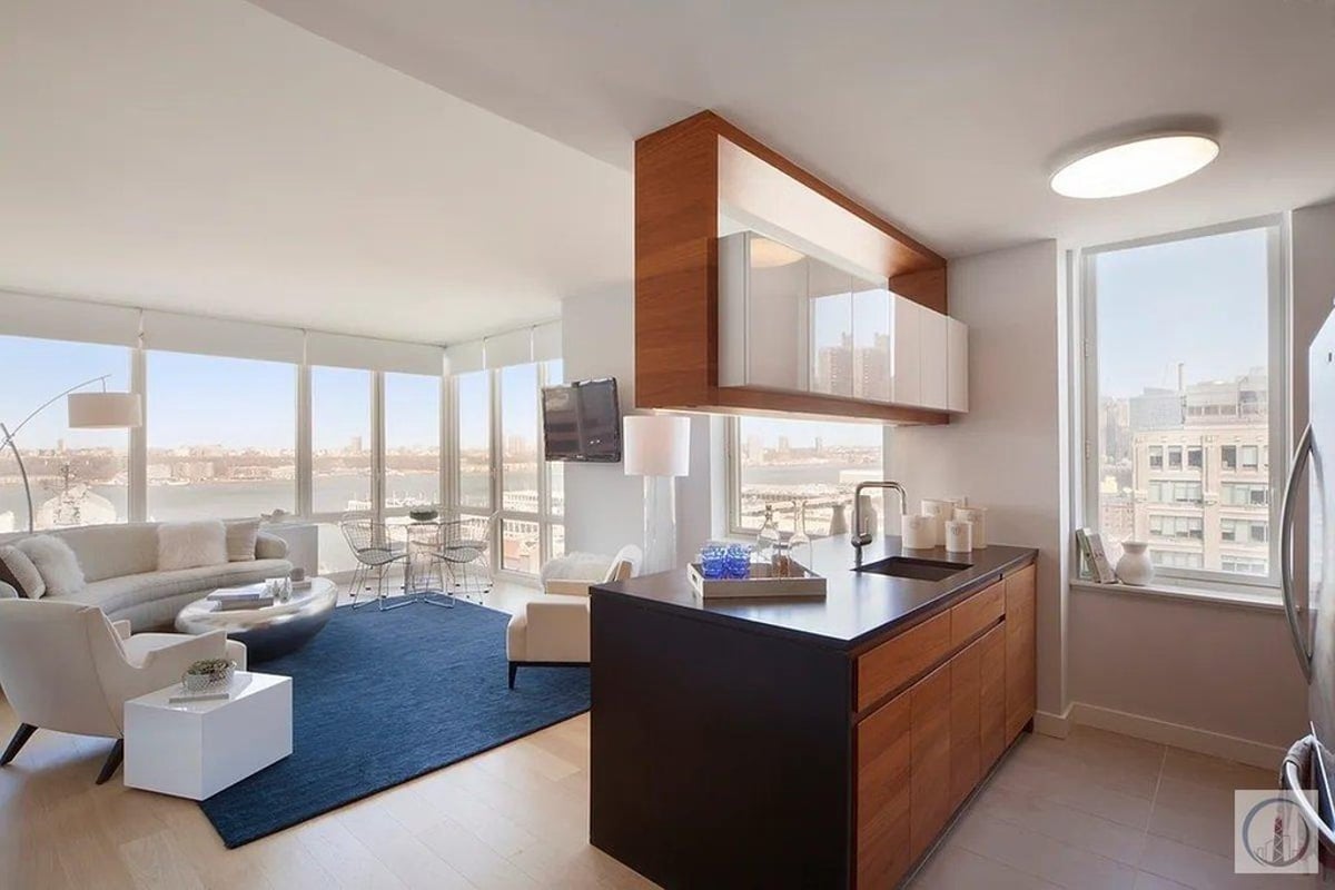 Photo for Gotham West - 550 West 45th Street Condominium in Hell's Kitchen, Manhattan