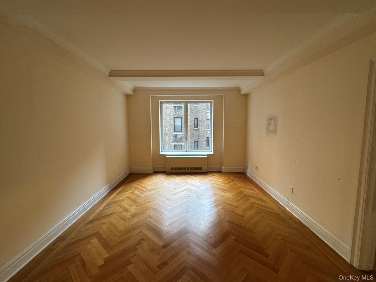 Photo for Trump Park Avenue - 502 Park Avenue Condominium in Midtown, Manhattan