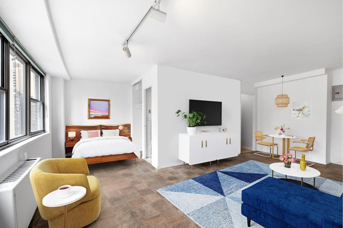 Photo for The Murray Hill Crescent - 225 East 36th Street Cooperative in Murray Hill, Manhattan