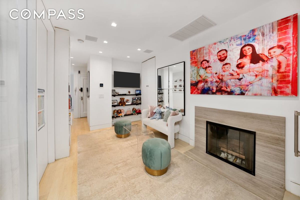 Photo for 67 Park Avenue - 67 Park Avenue Cooperative in Murray Hill, Manhattan