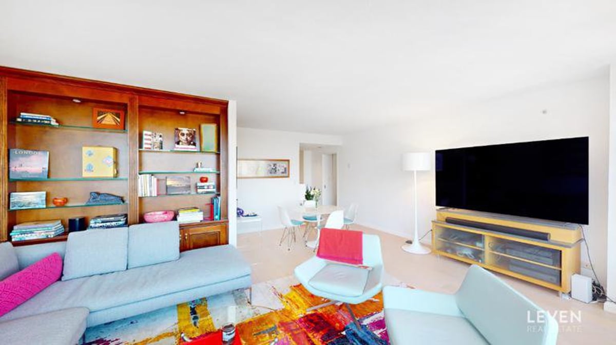 Photo for 3 Lincoln Center - 160 West 66th Street Condominium in Upper West Side, Manhattan