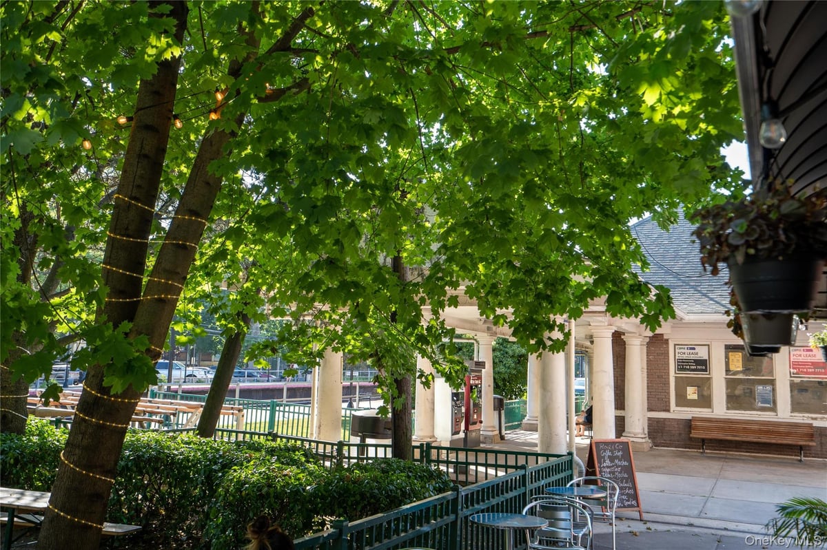 Photo for 118-18 Union Turnpike - 118-18 Union Turnpike Cooperative in Kew Gardens, Queens