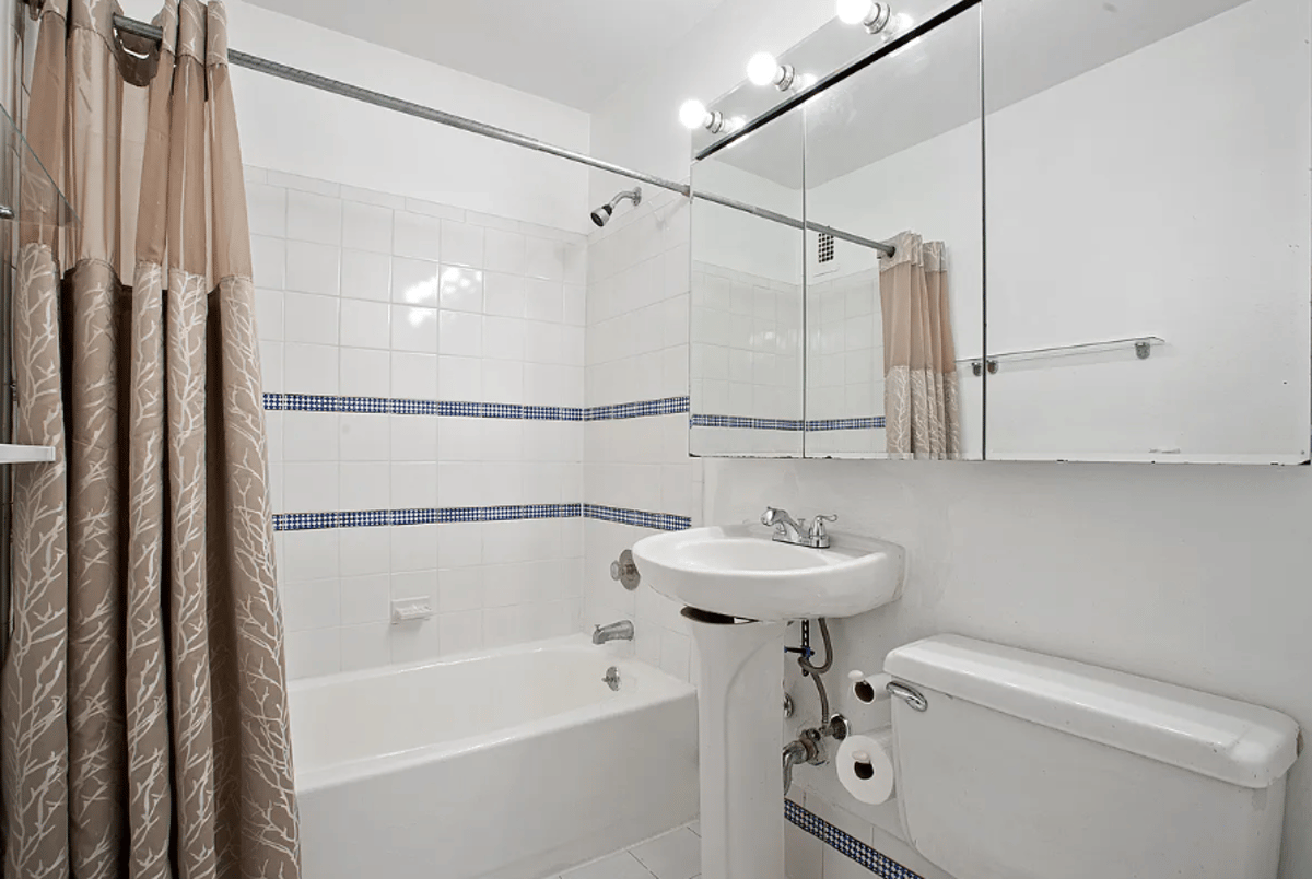 Photo for 244 Madison Avenue - 244 Madison Avenue Cooperative in Midtown South, Manhattan