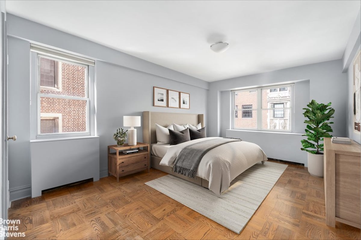 Photo for 710 Park Avenue - 710 Park Avenue Cooperative in Upper East Side, Manhattan