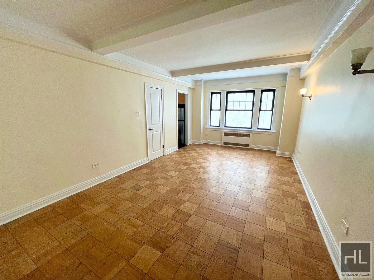 Photo for 95 Christopher Street - 95 Christopher Street Rental Building in West Village, Manhattan